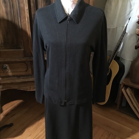 Winter Long Skirt and Blazer outfit - Picture 1 of 3